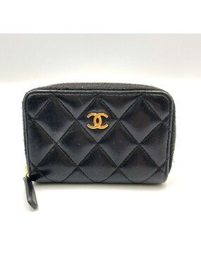 Chanel Classic Zip Coin Purse Quilted Random Lambskin Black Wallet Gold